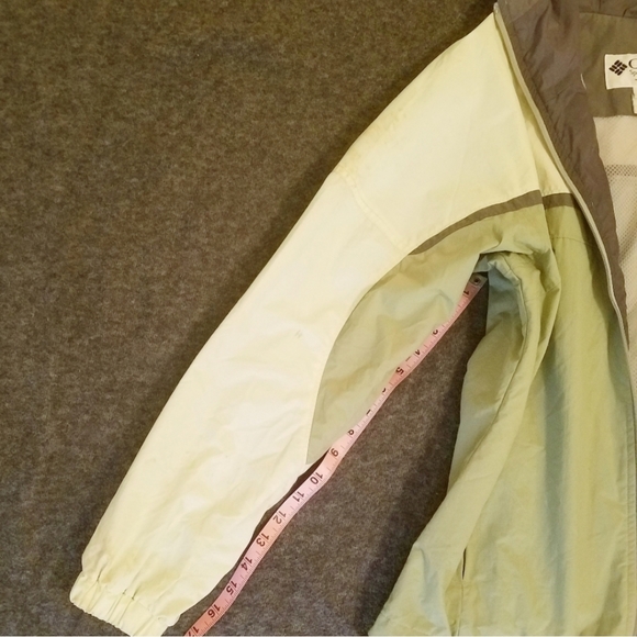 Columbia - Picture 5 of 8